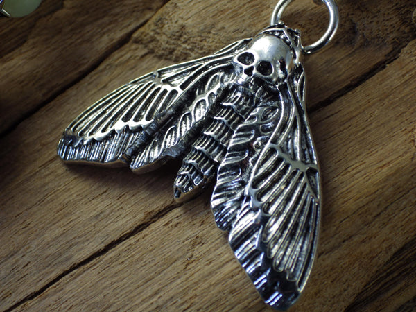 Death Moth Crystal Witches Pendulum, Divination Tool, Amethyst Gemstone Scrying Pendulum, Dowsing Pendant Pagan Wiccan Witchcore Witchy Gift