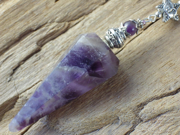 Green Man Dowsing Pendulum, Wiccan Scrying Tool, Pagan Divination Pendulum, Witchy Amethyst Gemstone Pendant, Witchcore Gift, UK Shop Seller